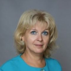 Низяева Елена