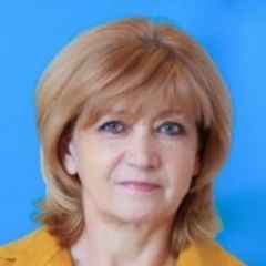 Попугаева Светлана